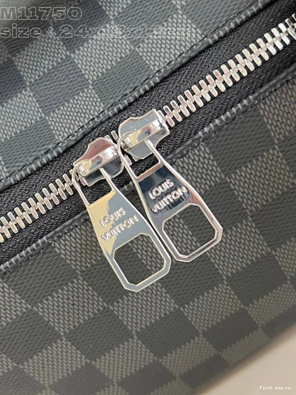 First bag ru LOUIS TOILETRY VUITTON BAG-24*13*13CM 0725